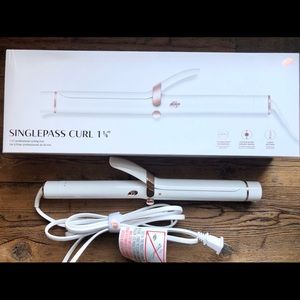 T3 Single Pass 1.25” Ceramic Curling Iron